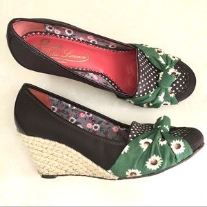 Poetic License Bow Tied Espadrille Wedge Sz 10